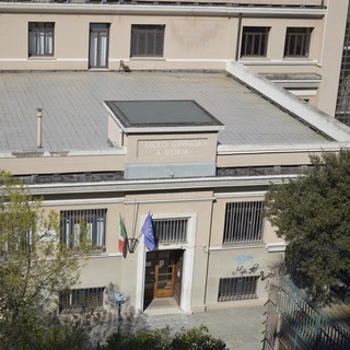 Notte del liceo classico: al D'Oria tra street art, Leopardi e twitter