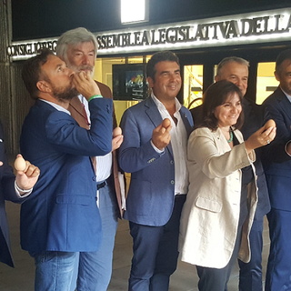 Lega, uova in Regione Liguria per difendere Salvini dalle accuse di razzismo