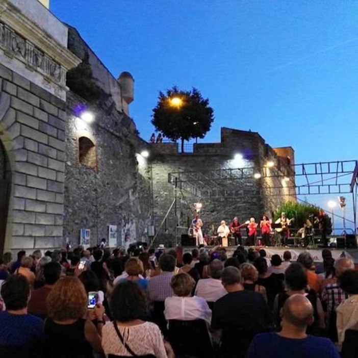 Finalissima del concorso per bambini La Lanterna d'Oro: partecipanti da tutta Italia