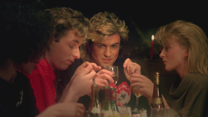 ‘Whamageddon’, la sfida natalizia virale che diverte e divide ‘Whamageddon’, la sfida natalizia virale che diverte e divide