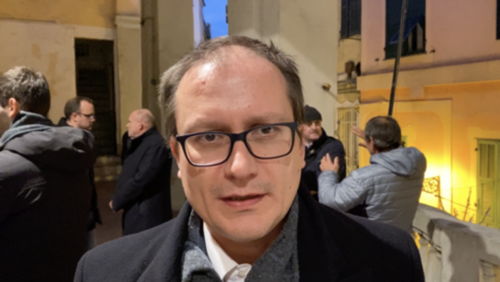 Regionali, dal Pd l'ultimatum al M5S. Lunardon: "Decidano da che parte stare, rimanere nel mezzo sarà come dare una mano a Toti" (VIDEO)