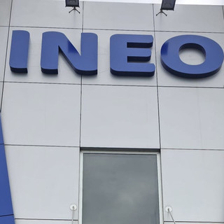 Facciata dell'edificio di INEO Servizi Facciata dell'edificio di INEO Servizi