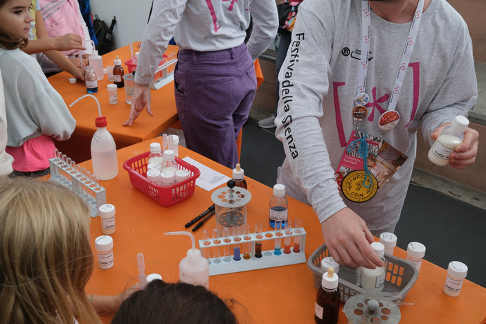 Undici giorni di ‘Sfide’ per la ventiduesima edizione del Festival della Scienza Undici giorni di ‘Sfide’ per la ventiduesima edizione del Festival della Scienza