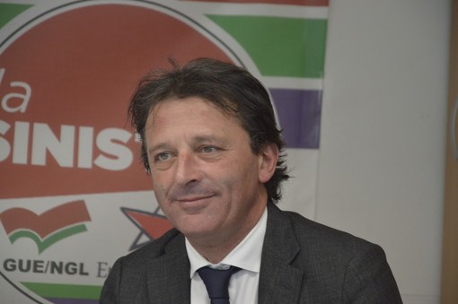 Scuola, Pastorino: "Destra non festeggia 25 aprile, ma celebra caduta Muro Berlino"