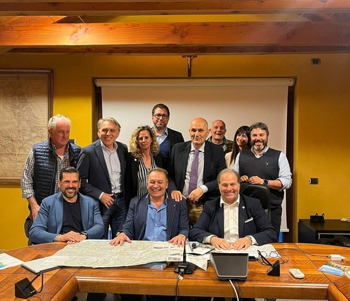 Antiche Vie del Sale, Liguria e Piemonte fanno rete: 426 chilometri di sentieri per il turismo outdoor
