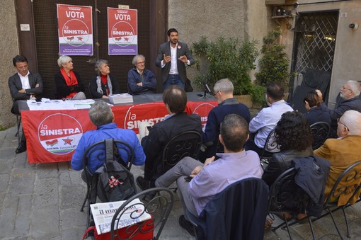 La Sinistra a Genova per la campagna elettorale: "Votarci per contrastare le destre" La Sinistra a Genova per la campagna elettorale: "Votarci per contrastare le destre"