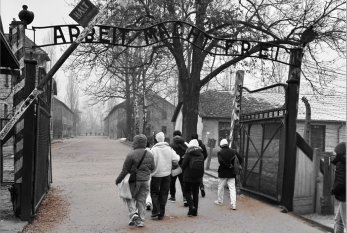 “Restituire la Memoria”, il libro degli studenti del Liceti di Rapallo nato dal viaggio ad Auschwitz