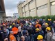 Ex Ilva, lavoratori in protesta davanti ai cancelli: &quot;Il Governo la smetta con le trattative segrete&quot;