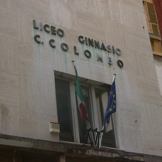 Occupato il liceo Colombo: la protesta studentesca si allarga in tutta la città
