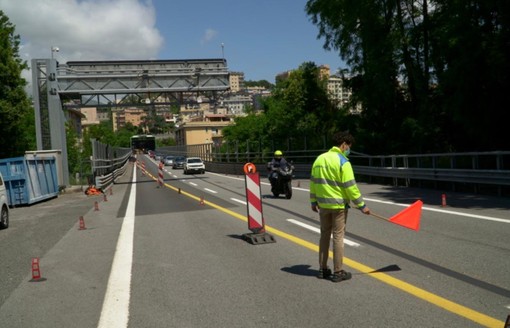 Fino a venerdì 20 novembre limite massimo di velocità e divieto di sorpasso in via Siffredi, nel tratto compreso tra via Albareto e via Cornigliano
