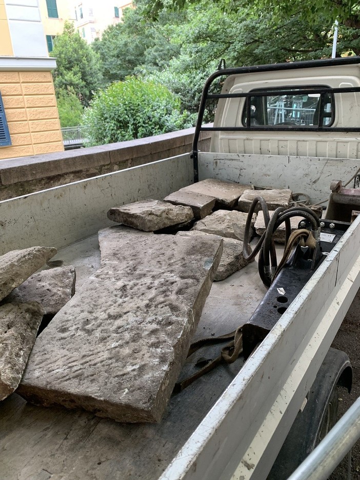 Viale Aspromonte, la cittadina replica: “Non si vogliono spendere soldi per una via secondaria”