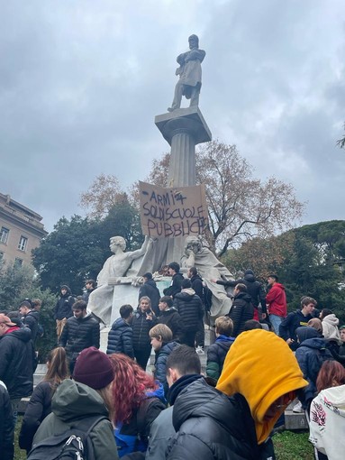 Freddo a scuola, Rete studenti in città metropolitana: &quot;Bene incontro con tecnici, ma servono investimenti su edilizia&quot;