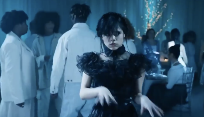 Una serie che parla di adolescenza, e di una solitudine che si può riempire, risanare Una serie che parla di adolescenza, e di una solitudine che si può riempire, risanare