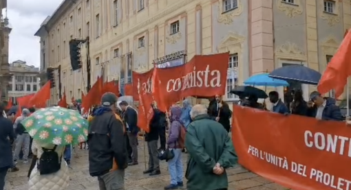 Primo maggio, stamattina il corteo dei lavoratori in piazza. Alle 18.30 la festa ai Giardini Luzzati