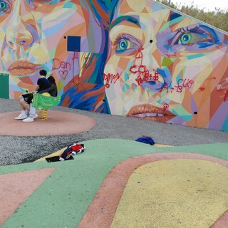 Ponte Morandi, vandalizzato il murales per le vittime. Colnaghi: “Atto vile che offende tutta Genova” Ponte Morandi, vandalizzato il murales per le vittime. Colnaghi: “Atto vile che offende tutta Genova”