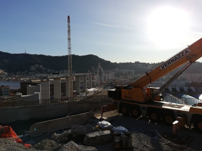 Varo Spalla Ponente: corso Perrone chiuso a intermittenza