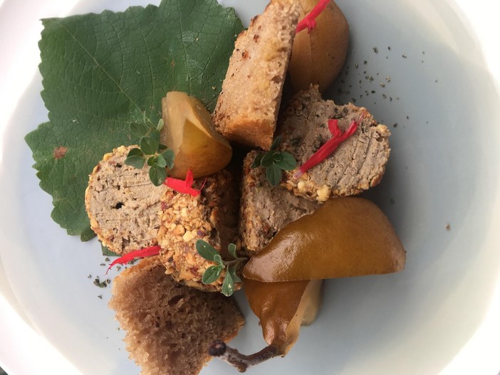 Mercoledì ricette: Madernassa all’agro con patè di fegatini di coniglio alle nocciole Misto Chiavari Mercoledì ricette: Madernassa all’agro con patè di fegatini di coniglio alle nocciole Misto Chiavari