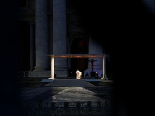 Foto via social - La copertina è tratta da Il Mugugno Genovese Foto via social - La copertina è tratta da Il Mugugno Genovese