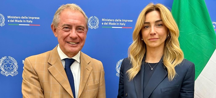 Ex Ilva, la sindaca Salis a Roma dal ministro Urso: al centro dell'incontro il futuro dello stabilimento di Cornigliano Ex Ilva, la sindaca Salis a Roma dal ministro Urso: al centro dell'incontro il futuro dello stabilimento di Cornigliano