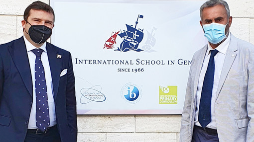 Muzio e Mascia alla cerimonia di diploma dell’International school in Genoa Muzio e Mascia alla cerimonia di diploma dell’International school in Genoa