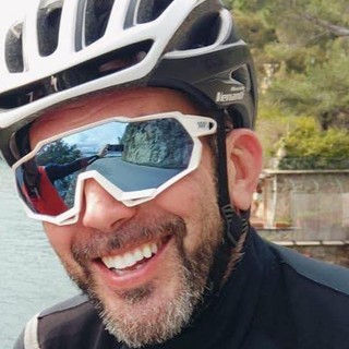 Ciclista morto a Recco, una telecamera di sorveglianza ha ripreso il tragico incidente
