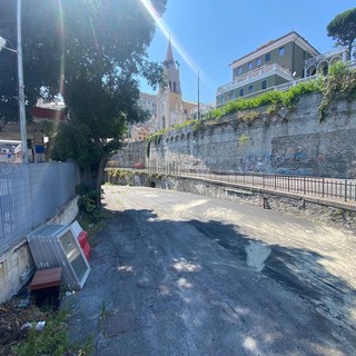 Nuovi parcheggi in piazza Dinegro, al via i lavori di riqualificazione dell’area vicina al mercato