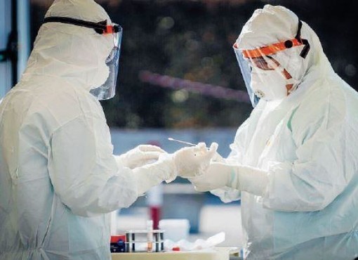 Covid, Toti: "La quarta ondata è in calo. Lo stop allo stato d'emergenza è un grande segnale di ritorno alla normalità"