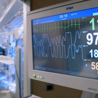Il governo Usa dona 10 letti e 10 monitor di terapia intensiva all’ospedale pediatrico Giannina Gaslini (VIDEO e FOTO)