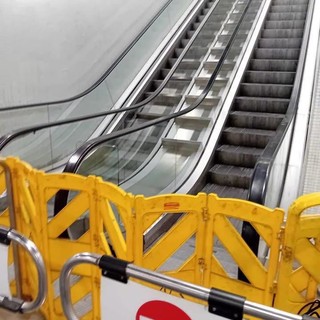 Sarzano, ancora lunga l'attesa per la fine dei lavori alla stazione della metropolitana: si dovrà attendere febbraio 2027 Sarzano, ancora lunga l'attesa per la fine dei lavori alla stazione della metropolitana: si dovrà attendere febbraio 2027