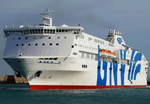 Incendio a bordo della nave Majestic nel porto di Genova: ferma per accertamenti