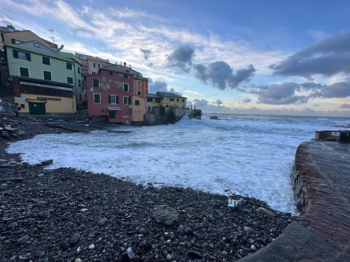 Boccadasse, il Comune anticipa: “In corso studi su correnti e maree per la protezione a mare” Boccadasse, il Comune anticipa: “In corso studi su correnti e maree per la protezione a mare”