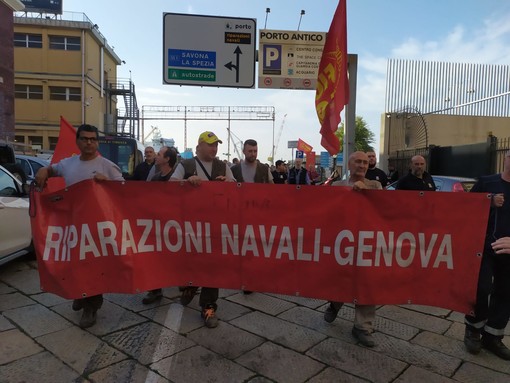 "Le riparazioni navali non si toccano", Signorini esclude lo spostamento dopo l'incontro con i sindacati (Video)