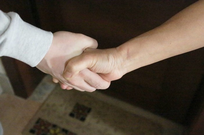 L'allarme degli assistenti sociali: "I minori affidati sono di fatto discriminati e non reggono più la condizione di isolamento"