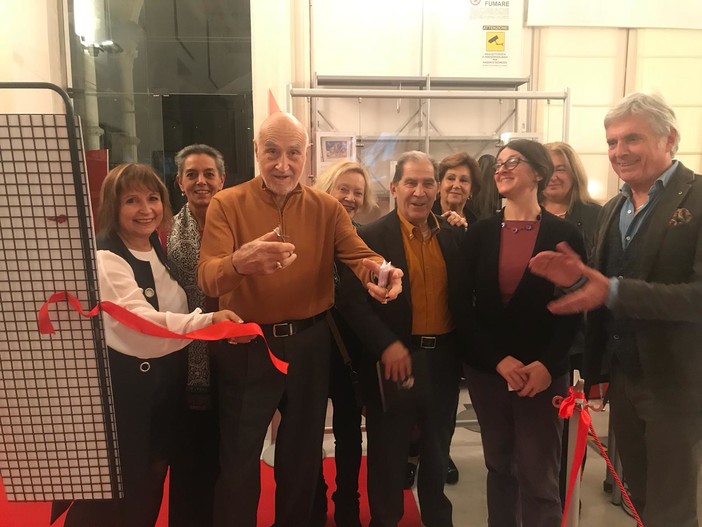 Dopo le mostre di Philadelphia e New York “Nenne Sanguineti Poggi, un’artista senza confini” è arrivata a Genova Dopo le mostre di Philadelphia e New York “Nenne Sanguineti Poggi, un’artista senza confini” è arrivata a Genova