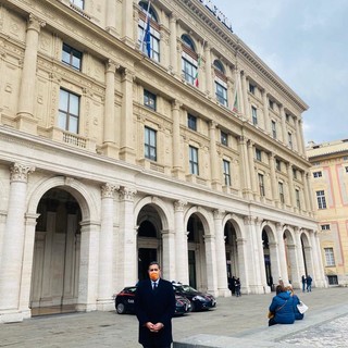 Toti ricorda le vittime del Covid: "Non dimentichiamo chi non c’è più e chi combatte in prima linea"