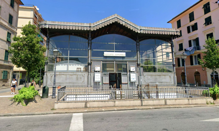 Sestri Ponente, dai banchi alla Casa di Quartiere e Centro civico: così rinasce il Mercato del Ferro