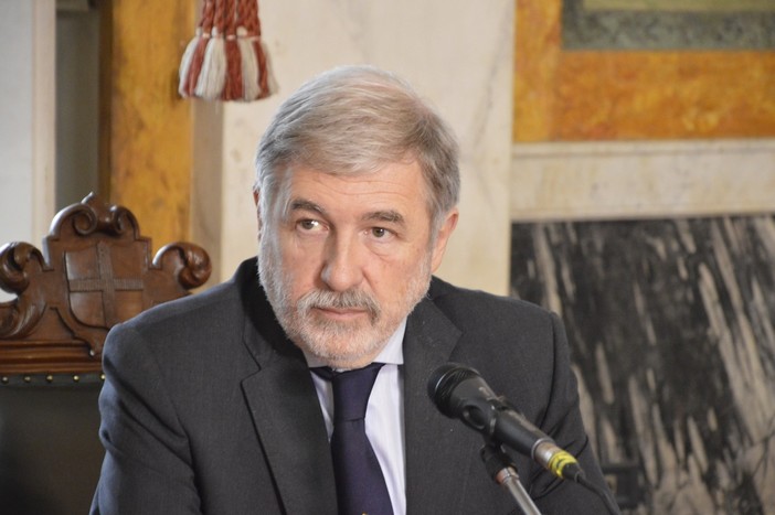 Bucci parla sulle inchieste: "Giusto incontrare gli imprenditori, ma le mazzette non si prendono" Bucci parla sulle inchieste: "Giusto incontrare gli imprenditori, ma le mazzette non si prendono"