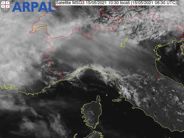 Meteo, vento forte con qualche precipitazione sparsa