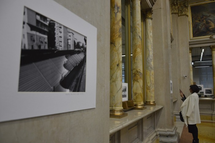 Il ponte Morandi negli scatti di Michele Guyot Bourg in mostra alla Banca d'Italia