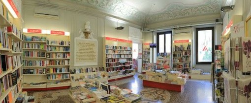 Sestri Ponente perde la sua libreria: dopo tredici anni chiude Mondadori Sestri Ponente perde la sua libreria: dopo tredici anni chiude Mondadori