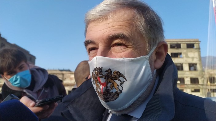 Coronavirus, Bucci: "Mia terza dose il 15 dicembre, vaccino arma più importante contro la pandemia"