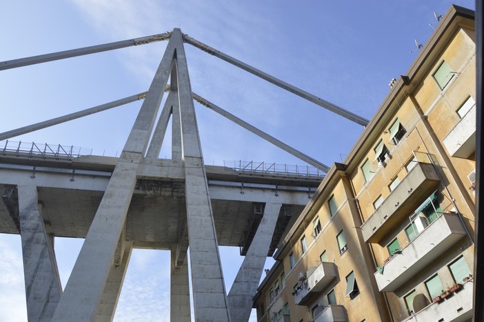 Ponte Morandi: chiesto il dissequestro per la demolizione