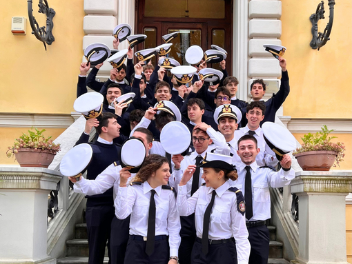 Accademia Marina Mercantile, oltre 260 posti disponibili per i nuovi corsi gratuiti Accademia Marina Mercantile, oltre 260 posti disponibili per i nuovi corsi gratuiti