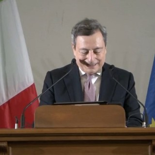 Caro bollette, Draghi annuncia un intervento del governo: "Non dimentichiamo le difficoltà di famiglie e imprese"