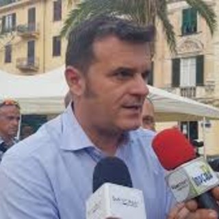 Revoca concessioni autostrade, ministro Centinaio: "Ragioniamo prima di fare annunci"