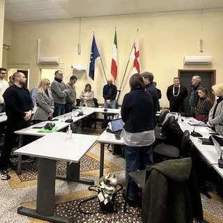 Scomparsa di Mario Bianchi, minuto di silenzio in consiglio municipale per ricordare l'ex presidente del Medio Ponente