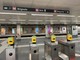 Metro, manca l’inchiostro nell’obliteratrice e viene multato: “I controllori non mi hanno creduto” (Video)