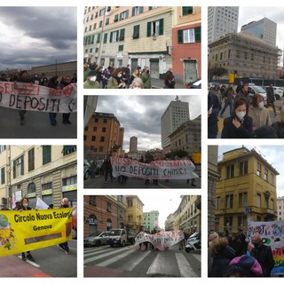 Sampierdarena, in mille contro i depositi chimici "Il rischio zero è una favola, mentono sapendo di mentire" (Foto e Video)