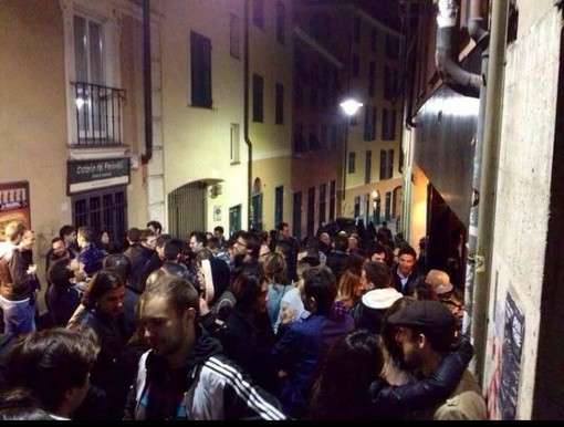 Genova accende il centro storico con la prima “Quasi notte bianca”