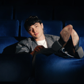 La musica che ci gira intorno - Matsby, il cantautore “fuori corso” che conquista Genova